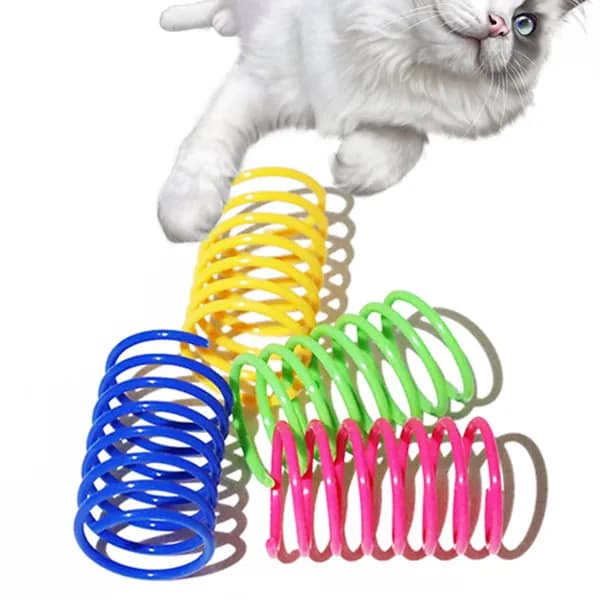 Красочные весенние игрушки для животных