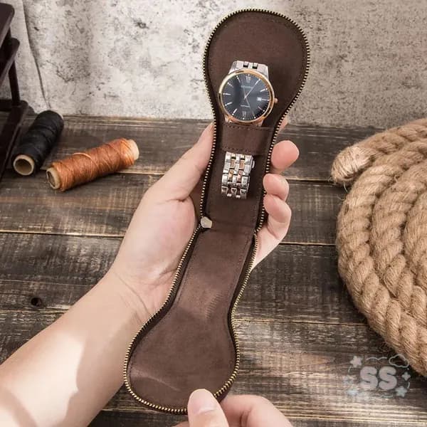 Эксклюзивный кейс для часов из кожи SS204