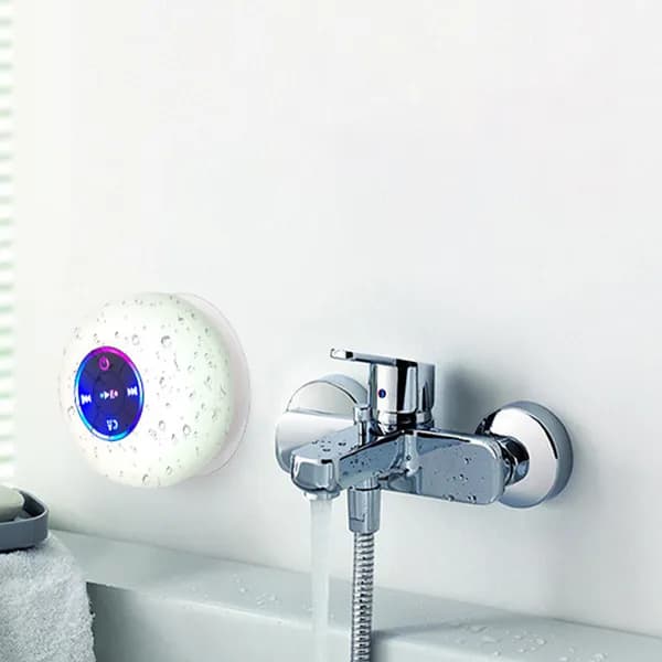 Водонепроницаемая Bluetooth-колонка с LED-подсветкой и присоской для ванной