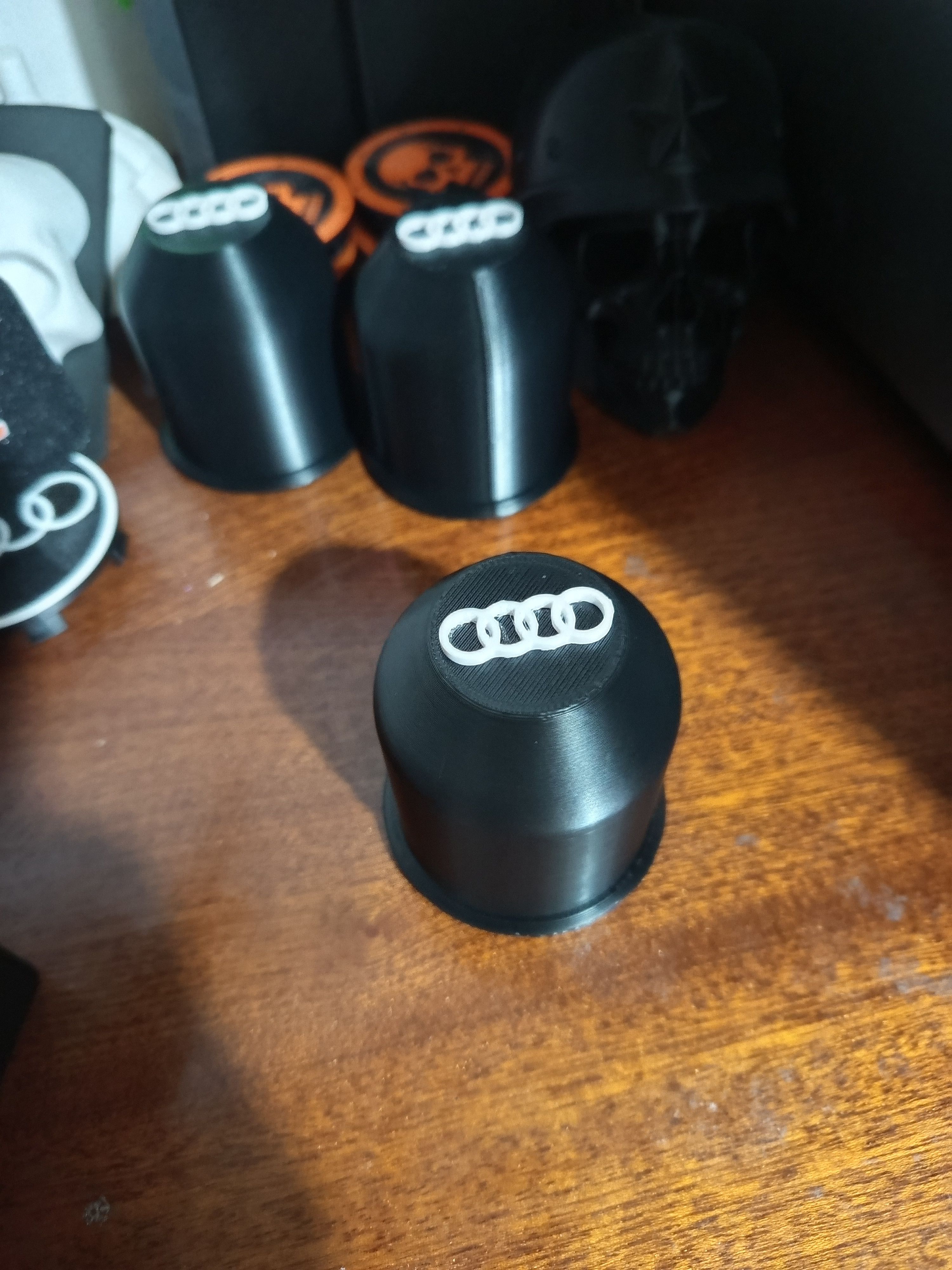 колпачок на фаркоп Audi