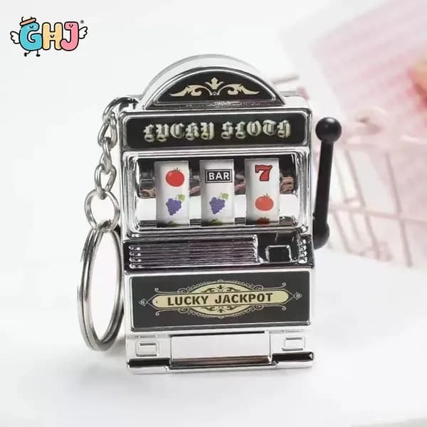 Активный брелок ИГРОВОЙ АВТОМАТ - Казино для сумки