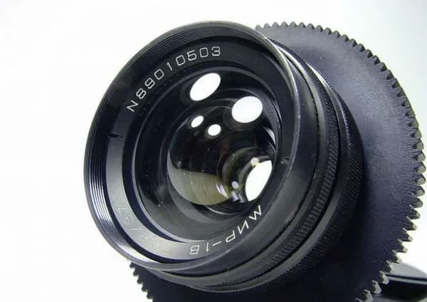 Объектив Широкоугольник Мир-1В 2,8 37мм PL mount Arriflex RED
