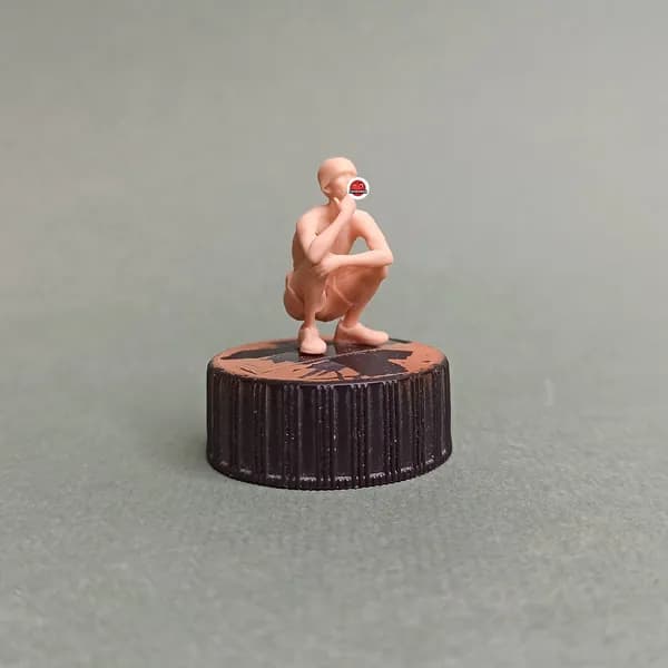Гопник курящий. Фигурка 1/43.