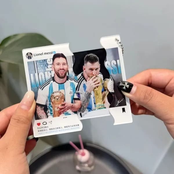 Брелок акриловый слайдер с футболистом, подвесной, коллекционный, 1 шт