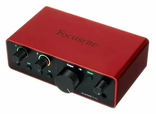 Внешняя звуковая карта Focusrite Scarlett Solo 4th Gen