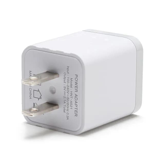 Двойное зарядное устройство USB квадратная мини-головка для зарядки с двумя портами-Американский стандарт-белый